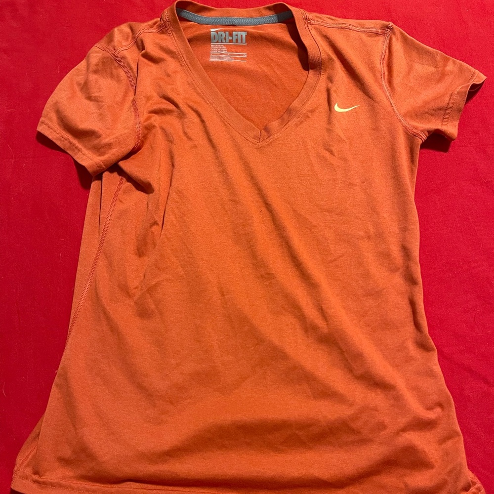 Dri-Fit Nike Burnt Orange Athletic Tee